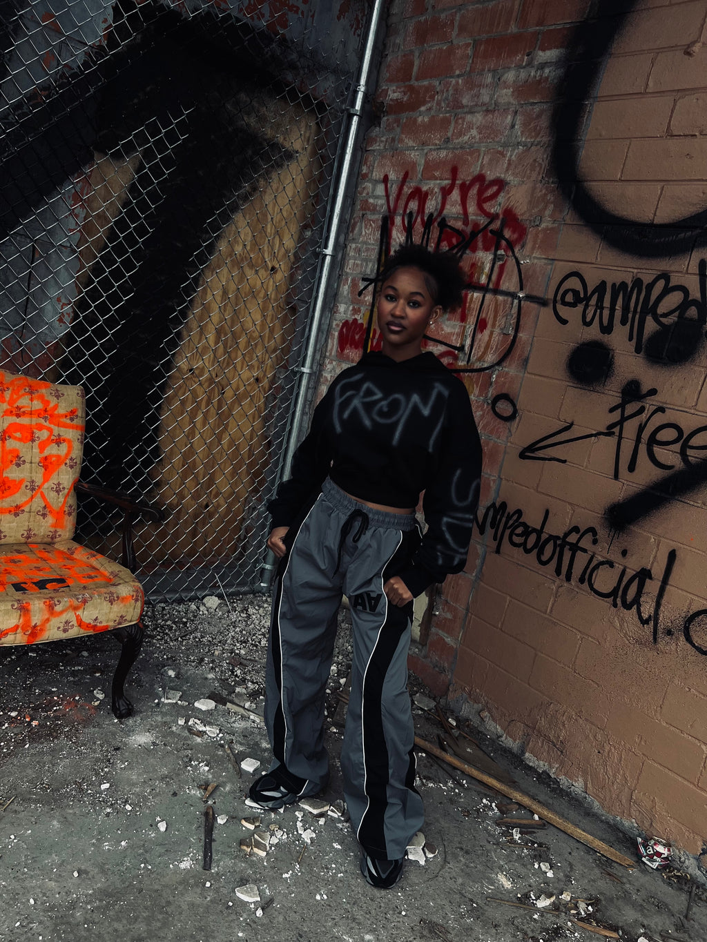 AC CROPPED WOMEN'S HOODIE